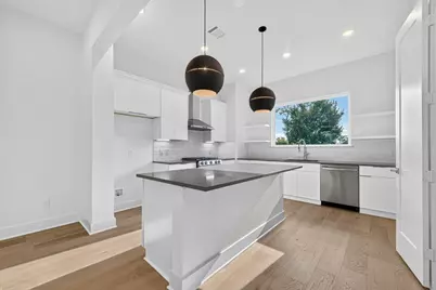 902 Kern St #B, Houston, TX 77009 - Photo 16
