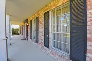 4835 Caris St, Houston, TX 77091 - Photo 8