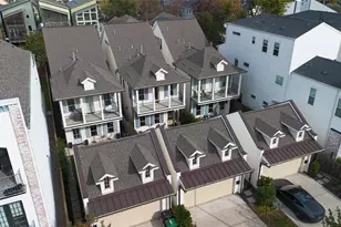 515 W 25th St, Houston, TX 77008 - Photo 2