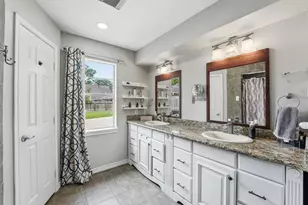 2051 Shadow Rock Dr, Kingwood, TX 77339 - Photo 10
