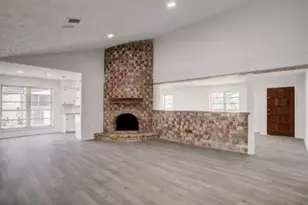 9815 Sagemoss Ln, Houston, TX 77089 - Photo 4
