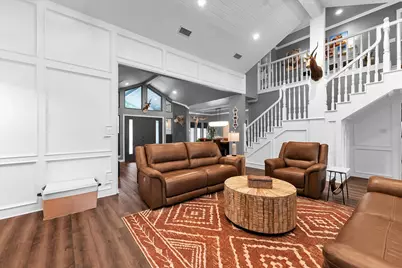 1118 April Waters Drive N, Conroe, TX 77356 - Photo 8