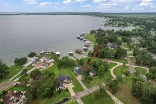 322 Buffalo Ct, Livingston, TX 77351 - Photo 4