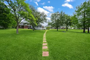 322 Buffalo Ct, Livingston, TX 77351 - Photo 40