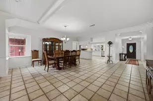 322 Buffalo Ct, Livingston, TX 77351 - Photo 14