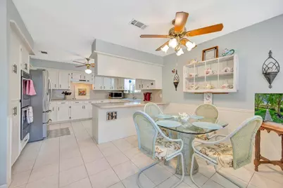 15518 Pleasant Valley Road, Houston, TX 77062 - Photo 12