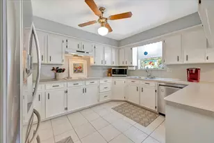 15518 Pleasant Valley Rd, Houston, TX 77062 - Photo 14