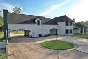 582 Co Rd 410, Dayton, TX 77535 - Photo 4