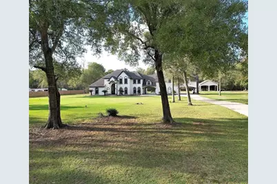 582 County Road 410, Dayton, TX 77535 - Photo 2