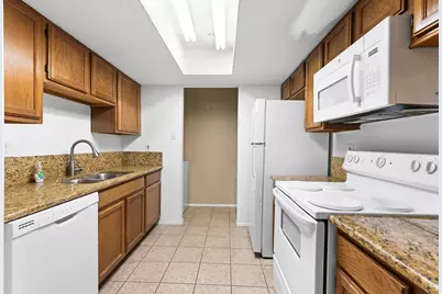14777 Wunderlich Drive #1506, Houston, TX 77069 - Photo 8