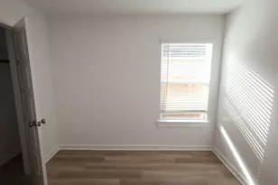 770 Falling Cave Dr, Willis, TX 77378 - Photo 18