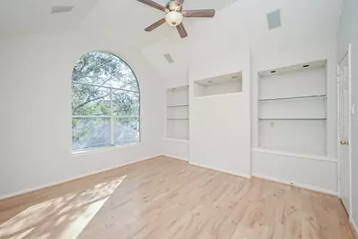 4710 April Meadow Way, Sugar Land, TX 77479 - Photo 32