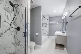 4418 Rosemont St, Houston, TX 77051 - Photo 32