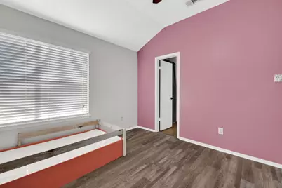 109 Jessica Street, Liberty, TX 77575 - Photo 12