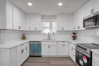 25427 Elm Creek Drive, Spring, TX 77380 - Photo 16