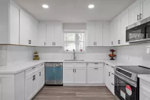 25427 Elm Creek Dr, Spring, TX 77380 - Photo 16