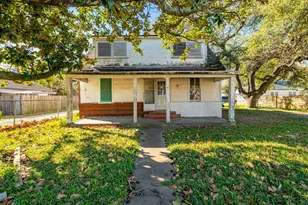 411 Ml King Jr St, Texas City, TX 77590 - Photo 12