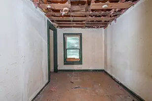 411 Ml King Jr St, Texas City, TX 77590 - Photo 16