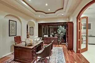 11101 S Country Squire St, Piney Point Village, TX 77024 - Photo 24