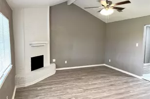 1604 Broken Arrow St, Baytown, TX 77521 - Photo 12