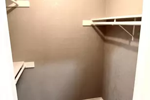 1604 Broken Arrow St, Baytown, TX 77521 - Photo 20