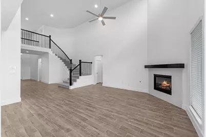 207 Upland Drive, Waller, TX 77484 - Photo 8