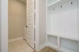 9950 Wild Indigo Cir, Conroe, TX 77385 - Photo 8