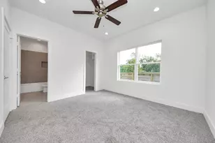 611 E 39th St, Houston, TX 77022 - Photo 26