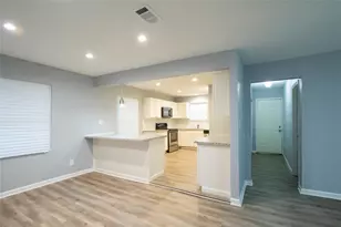 4130 Galesburg St, Houston, TX 77051 - Photo 2