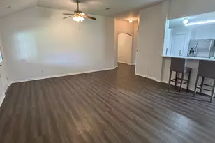 9217 Mohawk Dr, La Porte, TX 77571 - Photo 14
