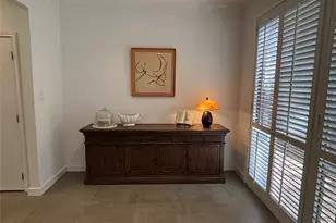 10 S Briar Hollow Ln, Houston, TX 77027 - Photo 12