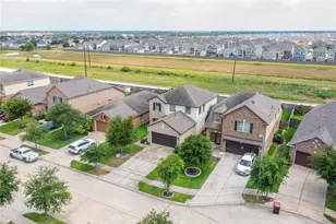 8014 Oxbow Manor Ln, Cypress, TX 77433 - Photo 4