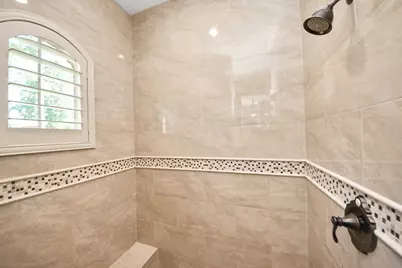 702 Fairway Oaks, Conroe, TX 77302 - Photo 26