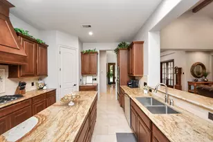 702 Fairway Oaks, Conroe, TX 77302 - Photo 14