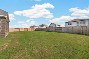 1061 Comal Trl, Dayton, TX 77535 - Photo 44