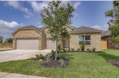 1061 Comal Trail, Dayton, TX 77535 - Photo 2