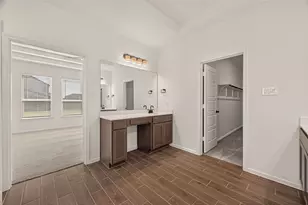 1061 Comal Trl, Dayton, TX 77535 - Photo 16