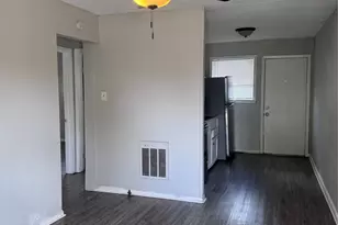 1610 Mystic St, Houston, TX 77020 - Photo 2