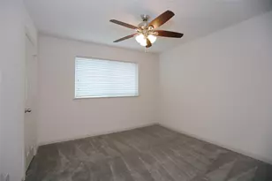 6022 Beaudry Dr, Houston, TX 77035 - Photo 12