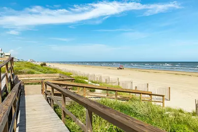 3803 Abalone Road, Galveston, TX 77554 - Photo 6