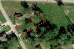 1503 Beauty St, Dayton, TX 77535 - Photo 1