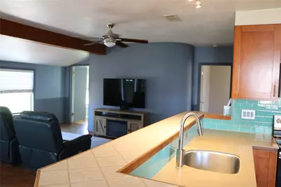 16542 John Silver Road, Jamaica Beach, TX 77554 - Photo 4