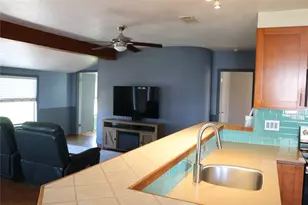 16542 John Silver Rd, Jamaica Beach, TX 77554 - Photo 4