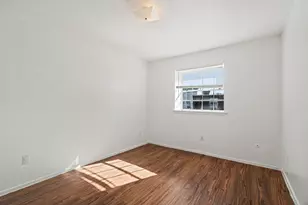 9303 Hammerly Blvd, Houston, TX 77080 - Photo 10