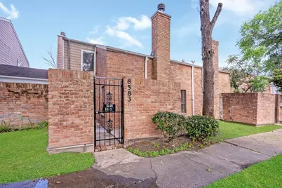 8583 Wilcrest Drive, Houston, TX 77099 - Photo 2