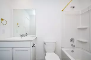 2815 Fountain Woods Dr, League City, TX 77573 - Photo 10