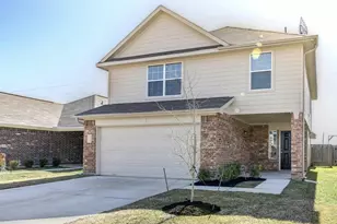 5815 Post Oak Manor Dr, Houston, TX 77085 - Photo 2