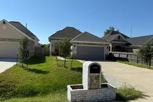 5818 Tautenhahn Rd, Houston, TX 77016 - Photo 1