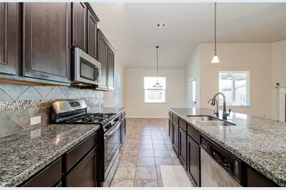 4815 Manila Bay Circle, Baytown, TX 77523 - Photo 28