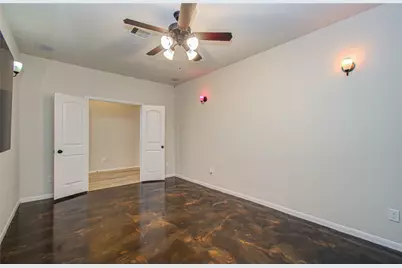 4815 Manila Bay Circle, Baytown, TX 77523 - Photo 12
